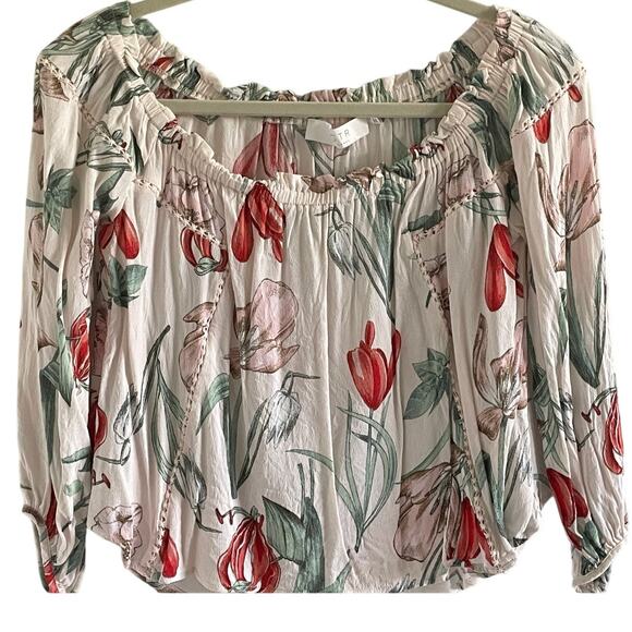 ASTR the label Revolve off the shoulder floral top - Picture 2 of 7